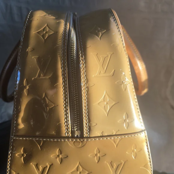 Louis Vuitton Gold Monogram Handbag - Picture 7 of 12
